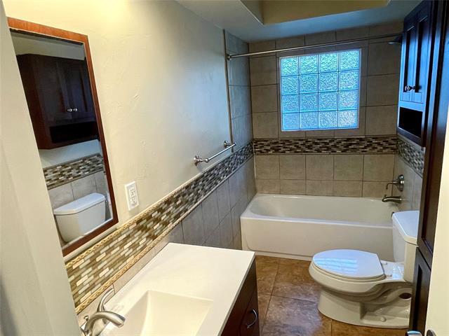 Foto del edificio - 6521 St Moritz Ave
