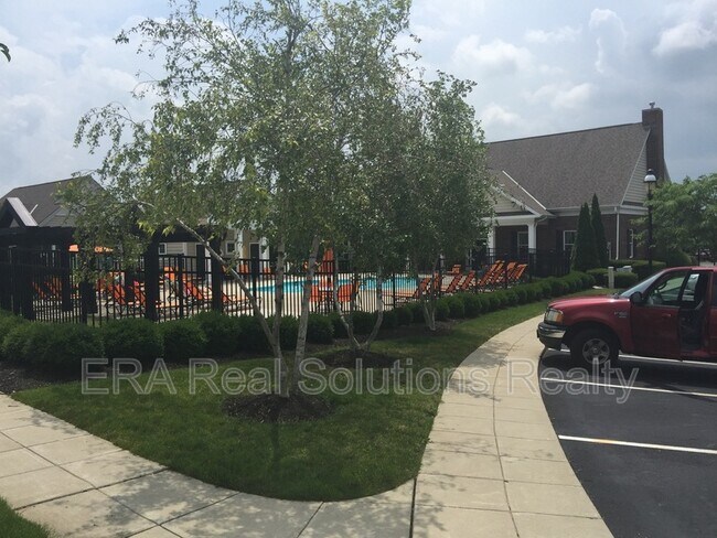 Foto del edificio - 4277 Parkway Centre Dr