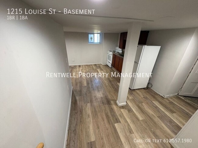 Photo - 1215 Louise St Apartment