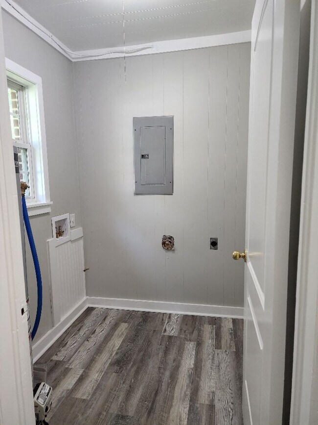 Foto del edificio - Harrison Rd #202