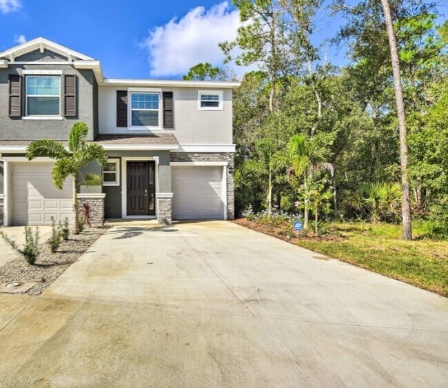 Foto del edificio - 6528 Calypso Coral Ln