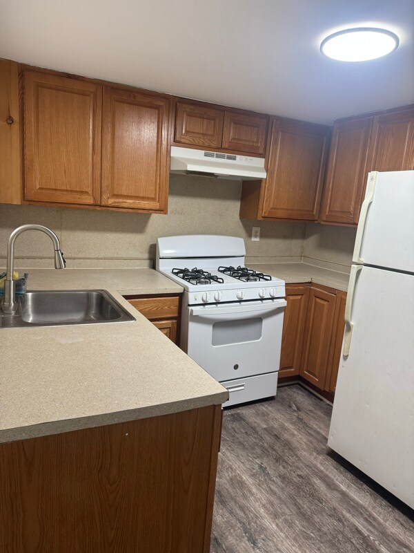 Foto del edificio - 905 N Spruce St