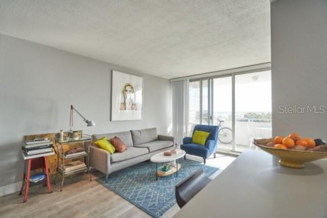 Foto del edificio - 470 3rd St S