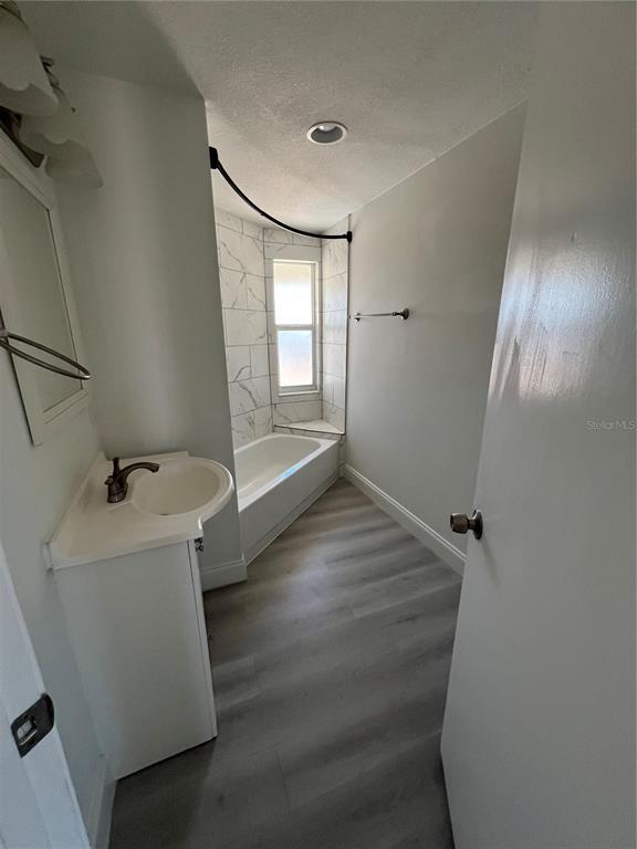 Foto del edificio - 449 Skylark Ln NW