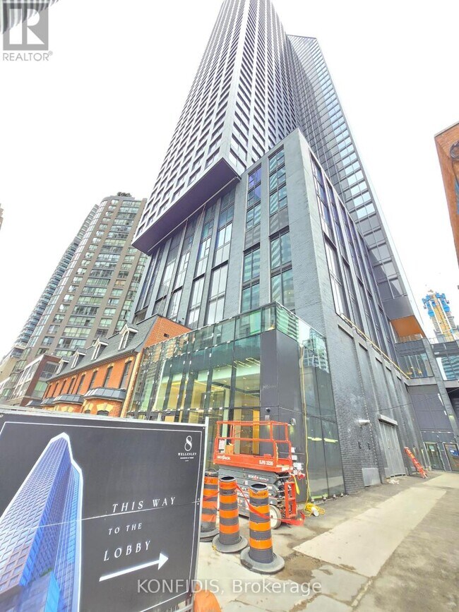 Building Photo - 8 Wellesley St W