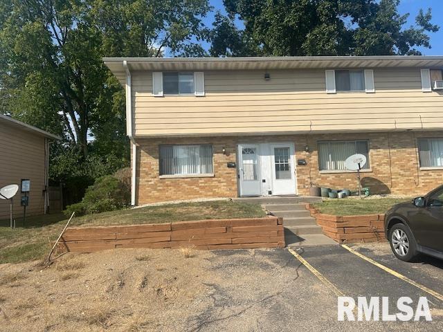 Primary Photo - 1331 W Jeth Ct