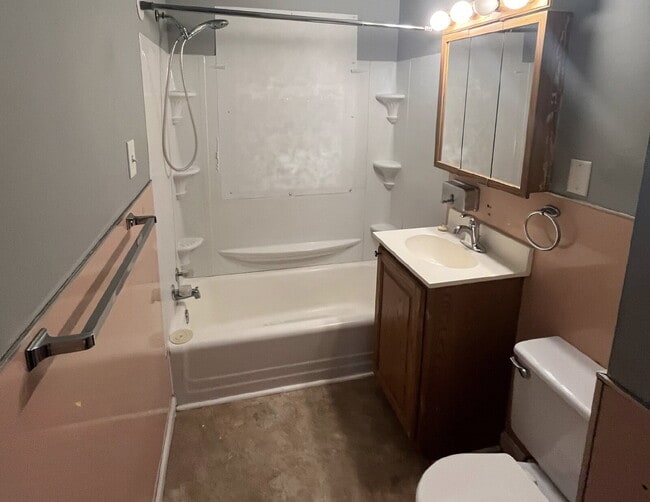 Foto del edificio - 309 Iowa Ave