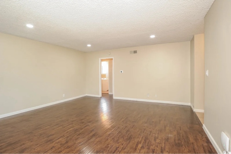 Photo - 12708 Newmire Ave