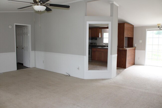 Building Photo - 101 Buckhorn Ln