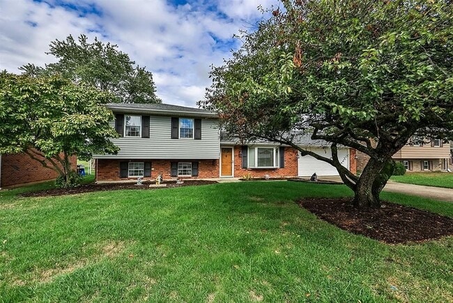 Foto del edificio - 5938 Fairdale Dr