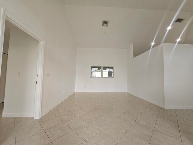 Foto del edificio - 3215 SE Pinto St