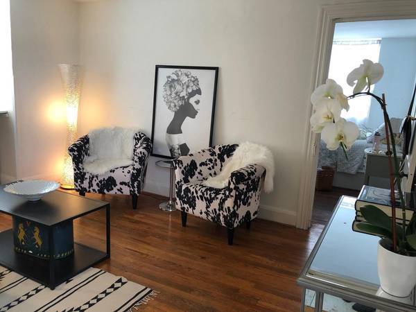 Foto del edificio - 810 W 36th St