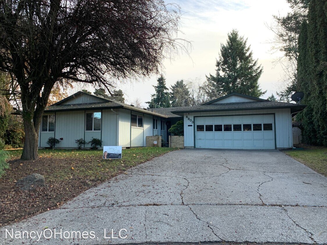 Primary Photo - 3 br, 2 bath House - 4803 NE 25th Ct