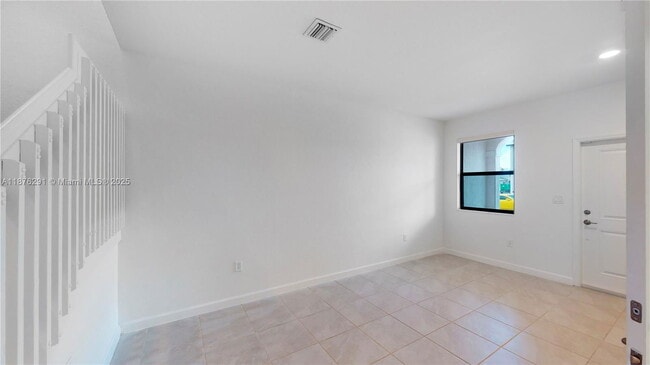 Foto del edificio - 11961 SW 245th Terrace