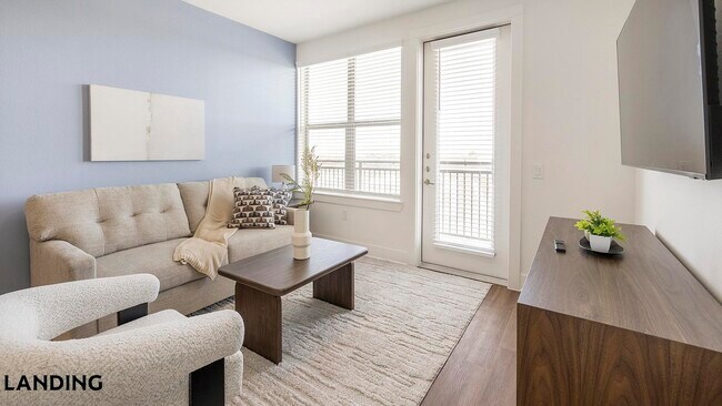 Foto del edificio - 108 N US Hwy 377