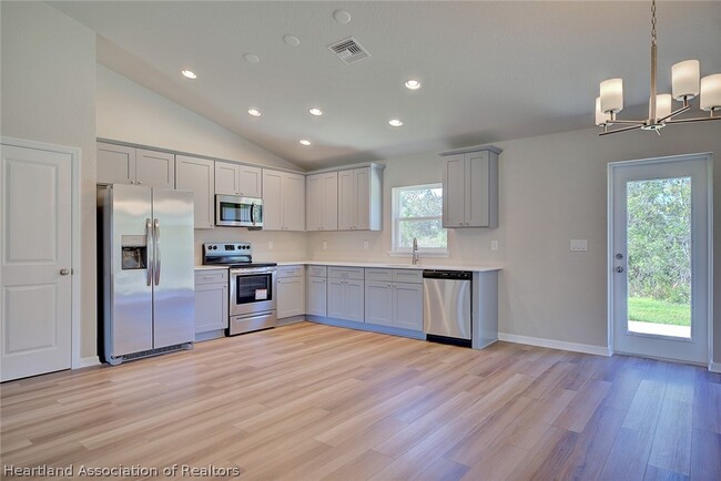 Building Photo - 5545 Castania Dr
