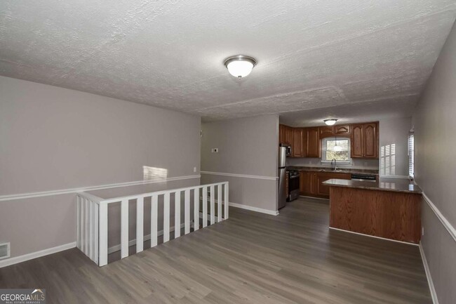 Building Photo - 2706 Timber Valley Dr