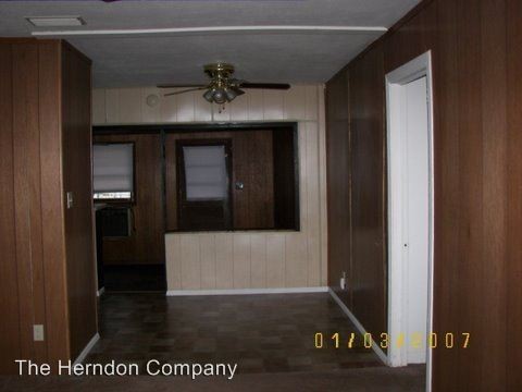 Building Photo - 3 br, 1 bath House - 1100 Leone Avenue