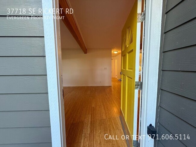Building Photo - 37718 SE Rickert Rd