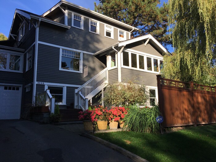 Foto principal - 3049 Fauntleroy Ave SW