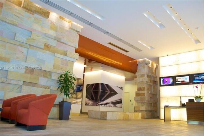 Foto del edificio - 500 Brickell Ave