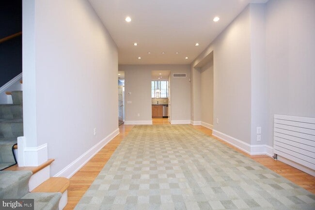 Foto del edificio - 421 S 20th St