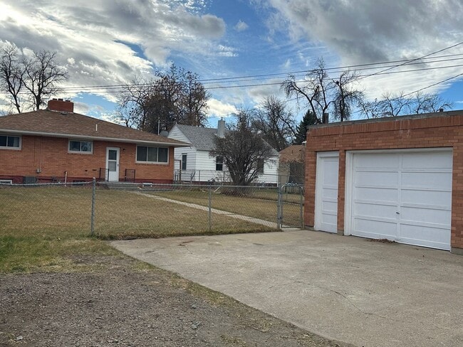 Building Photo - 3521 2nd Ave N