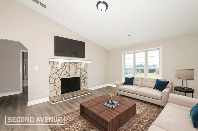 Building Photo - 1010 Brynn Dr