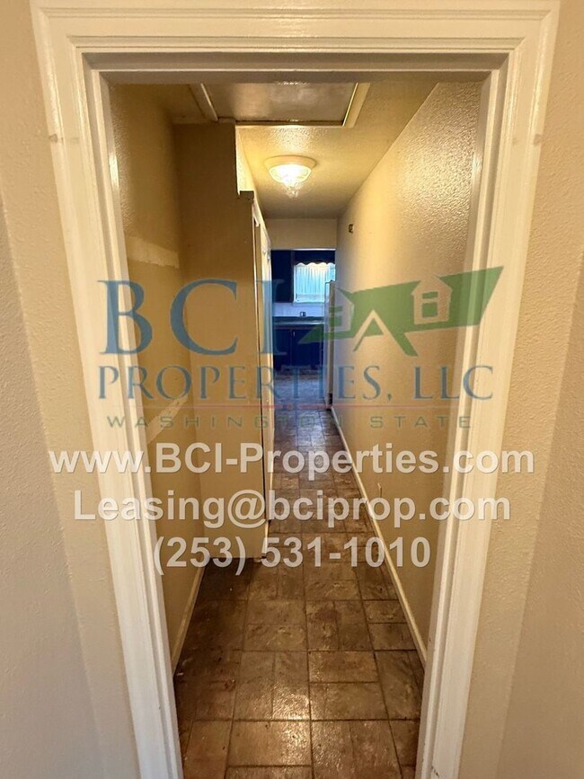 Foto del edificio - 5503 112th St SW
