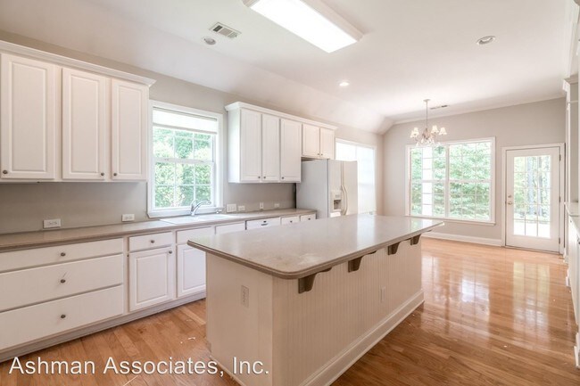 Foto del edificio - 5 br, 4 bath House - 227 Brookview Place