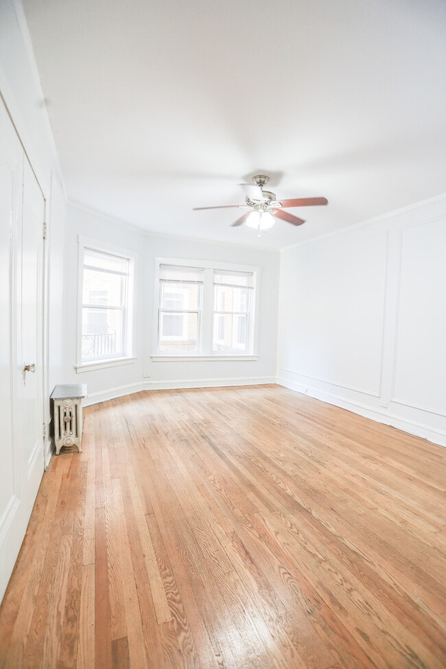 Foto del edificio - 6418 N Newgard Ave