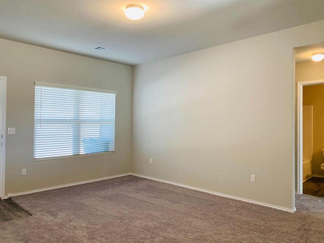 Foto principal - Newer Construction Home for Rent!