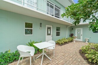 Building Photo - 603 12th Ave S