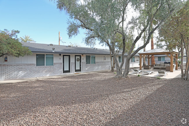 Exterior - Madison Apartments