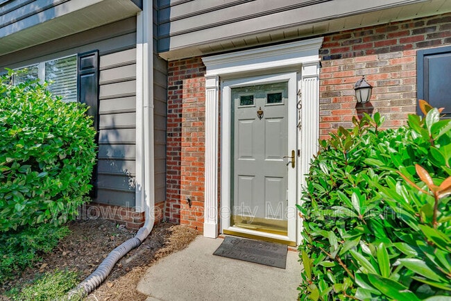 Foto del edificio - 4614 Pine Trace Dr
