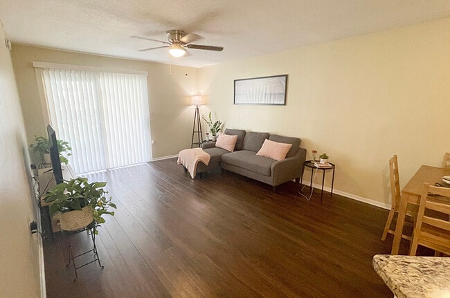 Photo - 1964 Lake Atriums Cir Townhome