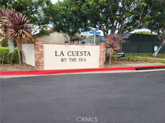 Building Photo - 20935 Coastview Ln