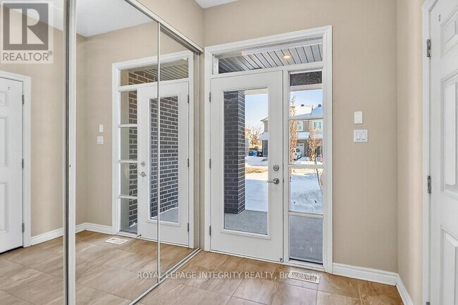 Building Photo - 168 Bandelier Way