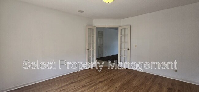 Foto del edificio - 9121 Brickshire Pkwy