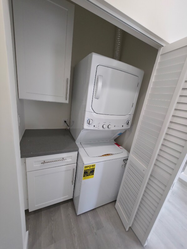 Foto del edificio - 18635 Knapp St