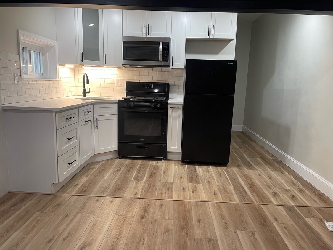 Photo - 1119 Wallace St (Philadelphia, PA)