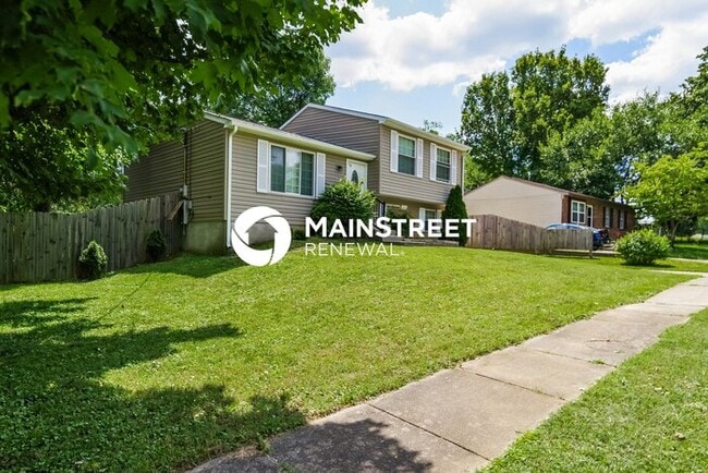Building Photo - 4 Bedroom Pet-Friendly Home in Louisville,...