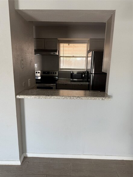 Foto del edificio - 3366 Burke Rd