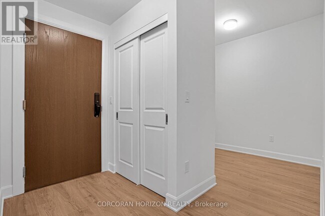 Building Photo - 3240 William Coltson Ave