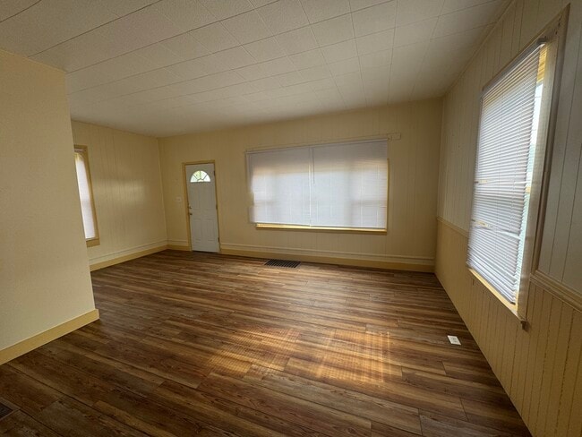 Building Photo - 1036 Bonner Ave