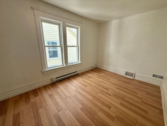 Foto del edificio - 724 Washington St