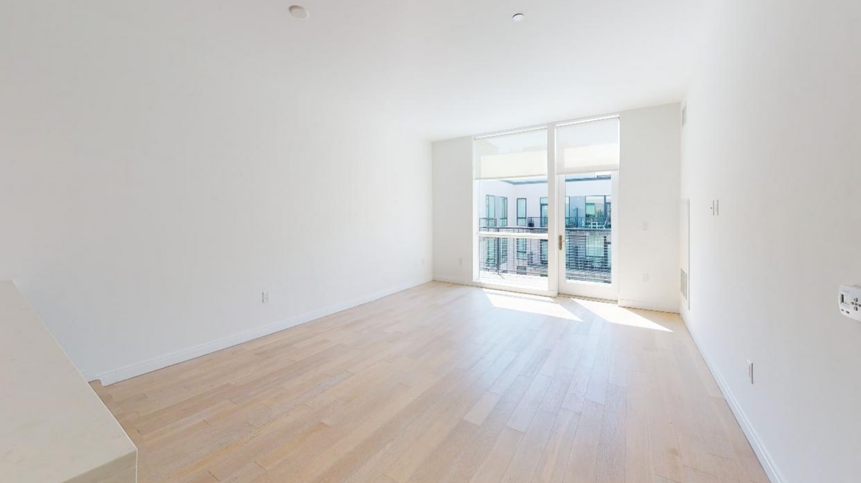 Photo - 370 9th st