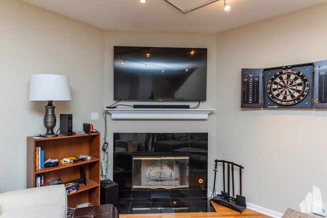 Foto del edificio - 2849 N Southport Ave
