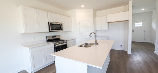 Building Photo - 4113 Viceroy St