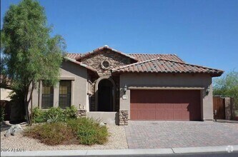 Building Photo - 6934 E Portia St